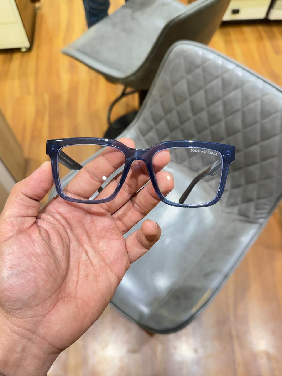 D&G 5101 blue