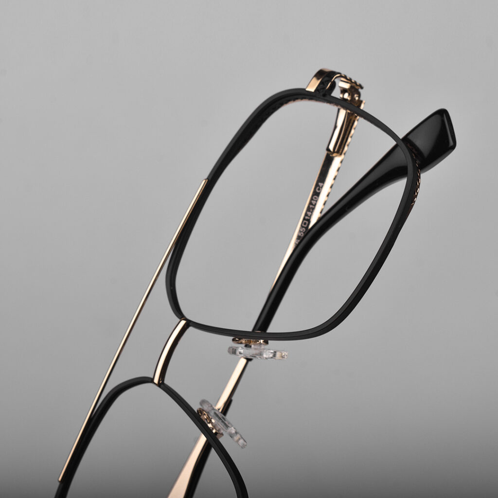 Rhenium (Re) // Gold Black